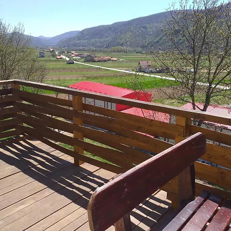 породично газдинство вучићевић Porodicno Gazdinstvo Vucicevic アパート