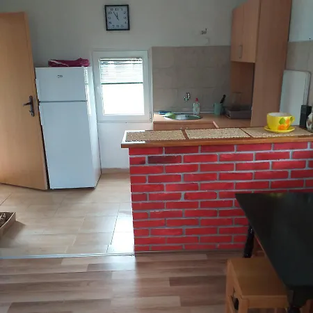 породично газдинство вучићевић Porodicno Gazdinstvo Vucicevic *