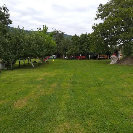 породично газдинство вучићевић Porodicno Gazdinstvo Vucicevic Apartman