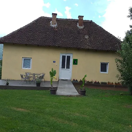 породично газдинство вучићевић Porodicno Gazdinstvo Vucicevic