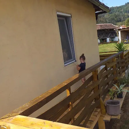 породично газдинство вучићевић Porodicno Gazdinstvo Vucicevic Bacevci