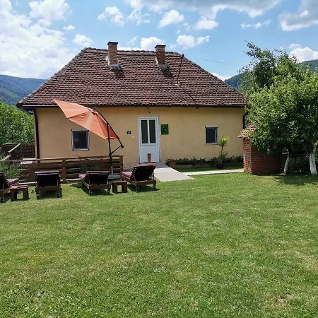 породично газдинство вучићевић Porodicno Gazdinstvo Vucicevic * Bacevci