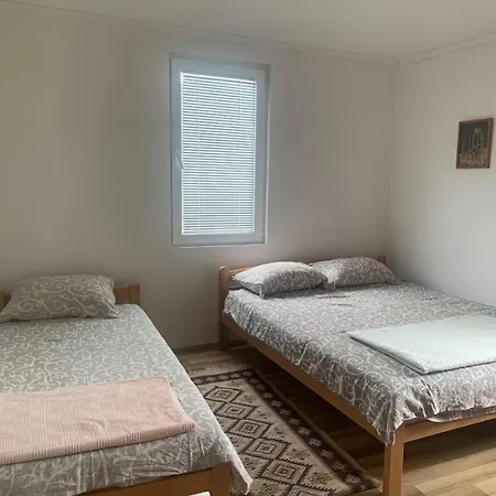 アパート породично газдинство вучићевић Porodicno Gazdinstvo Vucicevic *