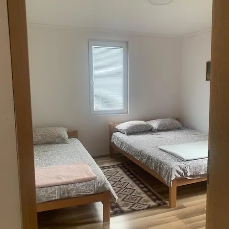 породично газдинство вучићевић Porodicno Gazdinstvo Vucicevic