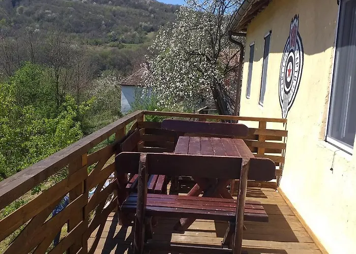 породично газдинство вучићевић Porodicno Gazdinstvo Vucicevic * Bacevci