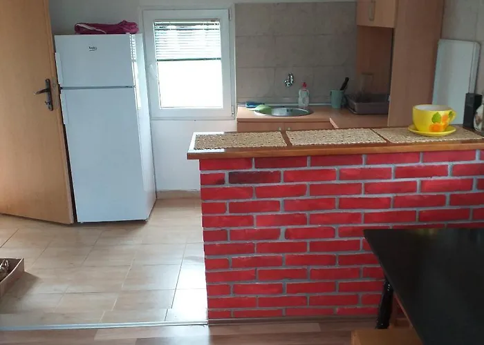 породично газдинство вучићевић Porodicno Gazdinstvo Vucicevic *