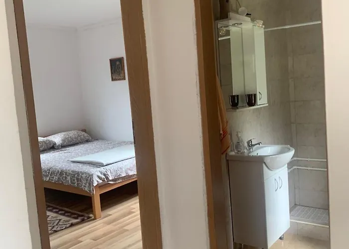 Lejlighed породично газдинство вучићевић Porodicno Gazdinstvo Vucicevic *